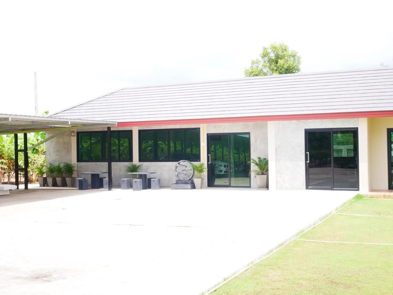 Tinna Resort Ban Nong Mai Ngam 외부 사진